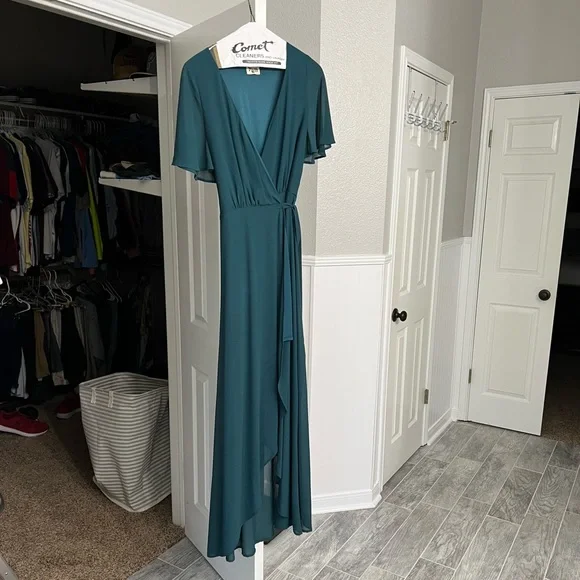 show me your mumu emerald green dress SHOW ME YOUR MUMU Emerald Green Emily Maxi Dress Sz Small Never Worn EUC